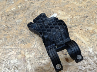 кронштейн топливного фильтра BMW X5 E70 2007, 3.0 л., дизель, АКПП, черный, внедорожник 5 дв., полный привод, правый руль, 16117206504, 7206504, 13327796063, 7796063, 13327802884, 7802884