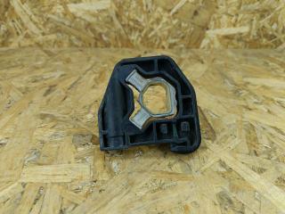 кронштейн радиатора BMW 3 серия F30/F31 [рестайлинг] F31 2016, 2.0 л., дизель, АКПП, белый, универсал, задний привод, 17118620732, 8620732, 17117600541, 7600541, 8820732