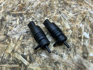 насос (моторчик) омывателя стекла BMW 3 серия F30/F31 [рестайлинг] F31 2015, 2.0 л., дизель, АКПП, серый, универсал, полный привод, правый руль, 7302588