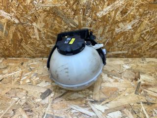 бачок расширительный BMW 1 серия F20/F21 [2-й рестайлинг] E82 2018, 1.5 л., бензин, МКПП, хетчбэк 5 дв., задний привод, правый руль, 7642159