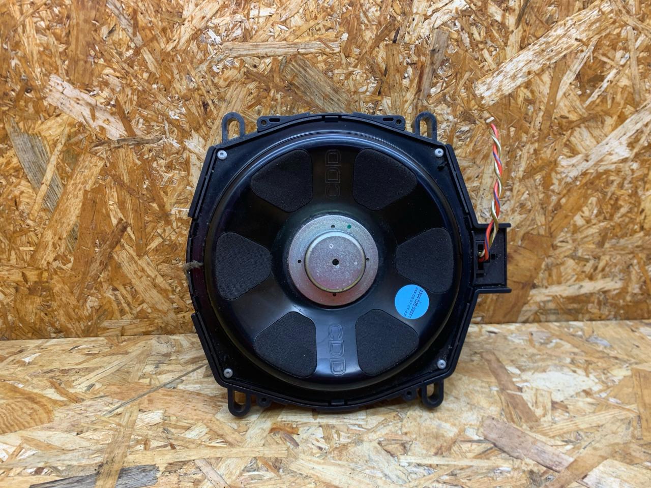 сабвуфер BMW X5 E70 2007, 3.0 л., M57 306 D3, дизель, АКПП, серебристый, внедорожник 5 дв., полный привод, правый руль, 6971884, 7861621, 65139218695, 9218695, 65136971884, 65139287757, 9287757 - фото №1