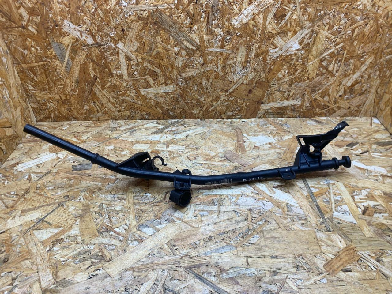 щуп двигателя BMW 3 серия F30/F31/F34 F30 2013, 3.0 л., дизель, АКПП, черный, седан, задний привод, правый руль, 8511818, 11438511818, 11437823518, 7823518, 11438513535, 8513535, 851181803 - фото №1
