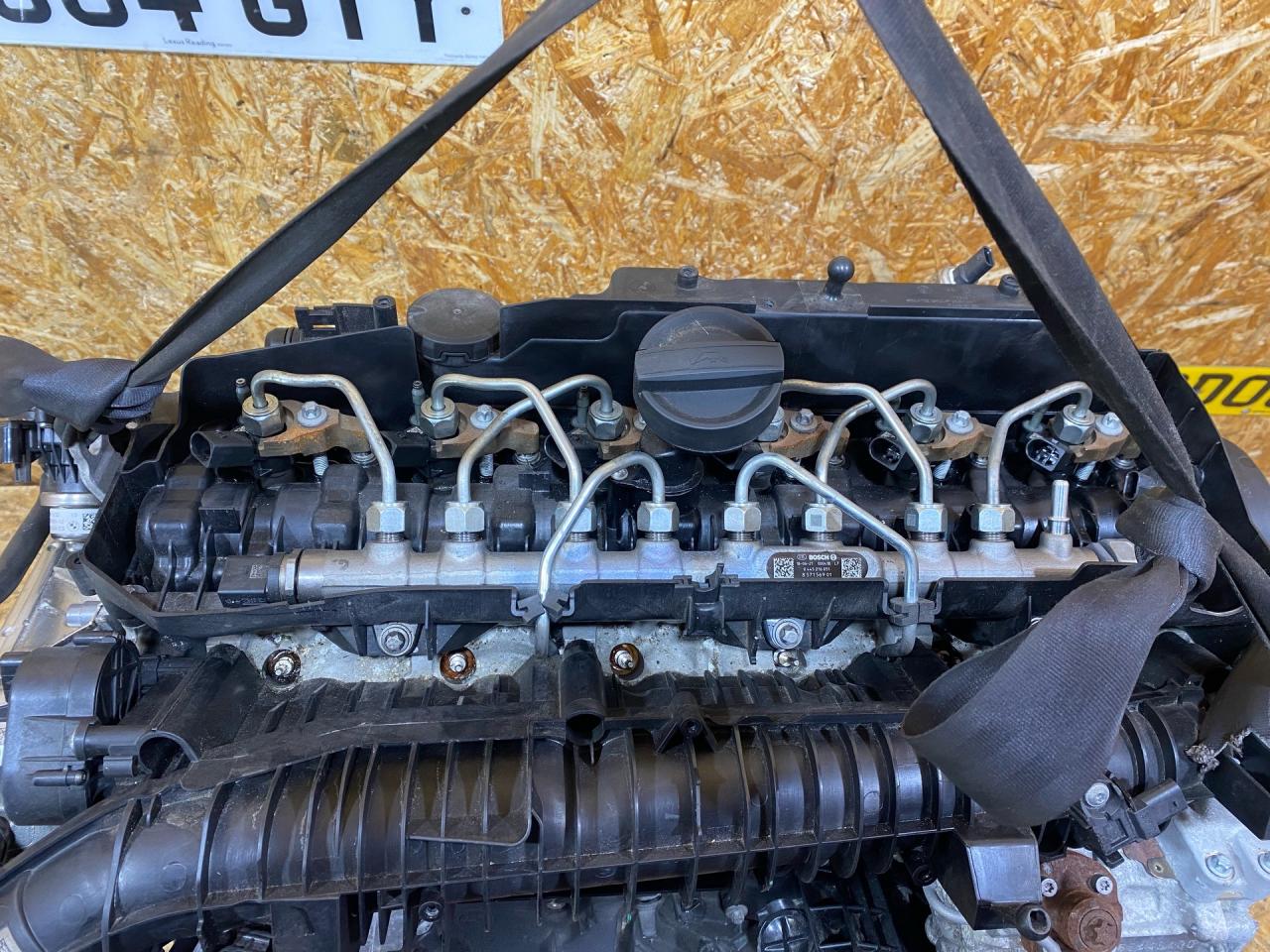 топливная рампа BMW 5 серия G30/G31 G30 2017, 3.0 л., дизель, АКПП, синий, седан, полный привод, правый руль, 8571569, 13538571569, 8574800, 13538574800, 8577634, 13538577634 - фото №1