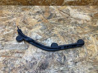 уплотнитель подкапотного пространства BMW 4 серия F32/F33 F36 2015, 3.0 л., дизель, АКПП, лифтбэк, полный привод, правый руль, 51717402081, 7402081