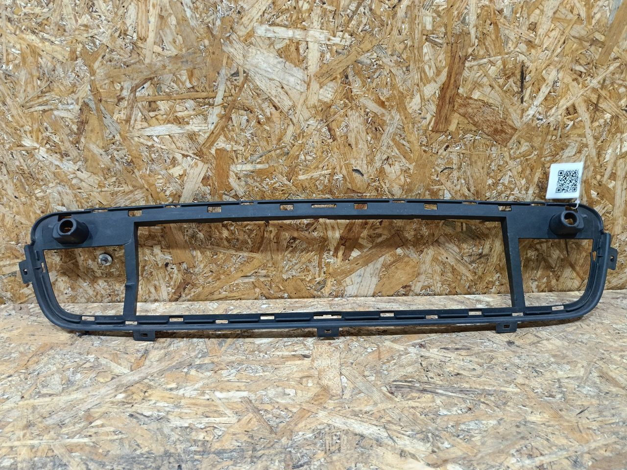 заглушка (решетка) в бампер BMW X5 E70 2007, 3.0 л., дизель, АКПП, черный, внедорожник 5 дв., полный привод, правый руль, 7171348, 51117171348 - фото №1