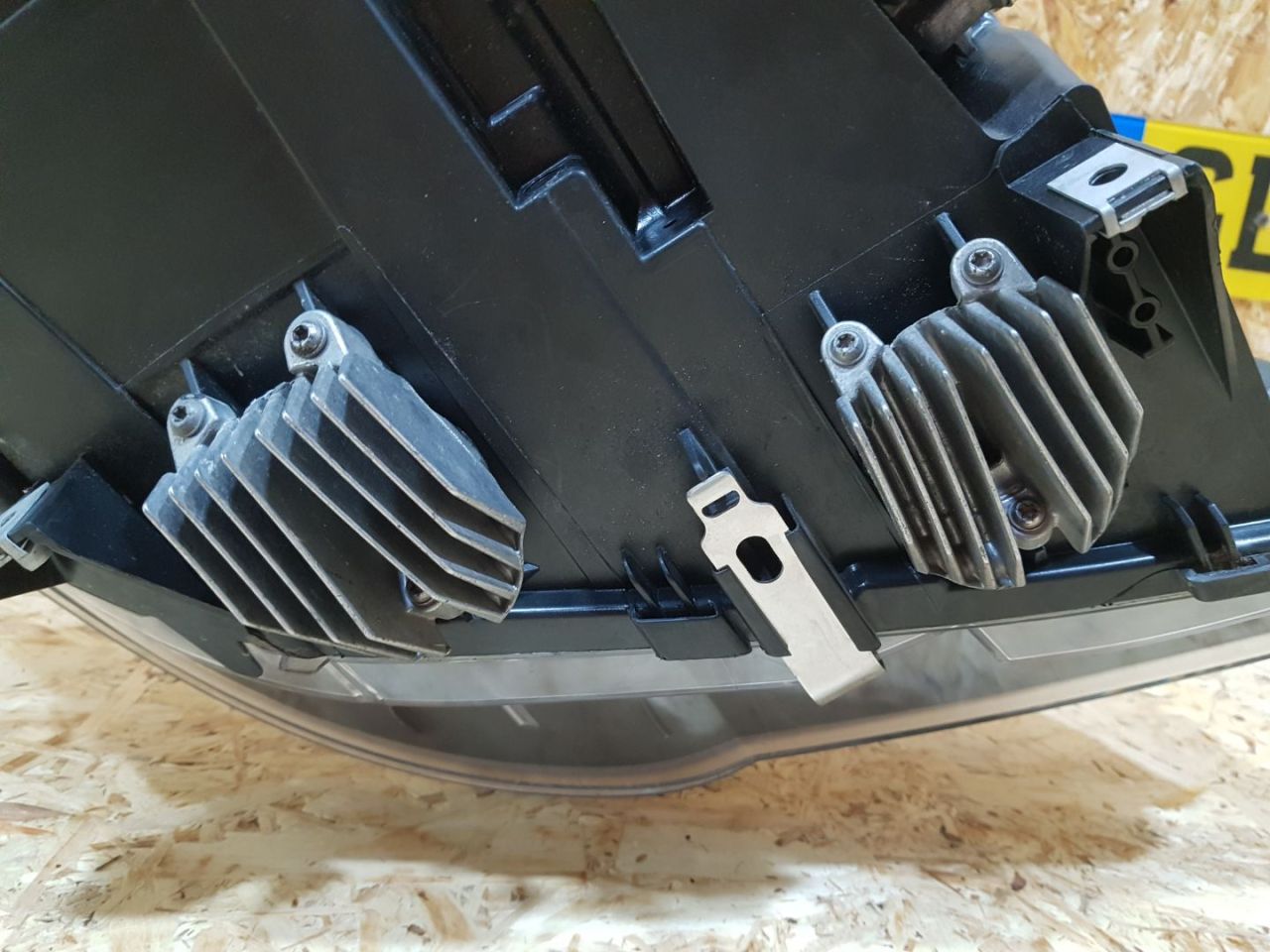 модуль LED BMW 5 серия F07/F10/F11 F11 2011, 3.0 л., дизель, АКПП, черный, универсал, задний привод, 63127262731, 7262731 - фото №1