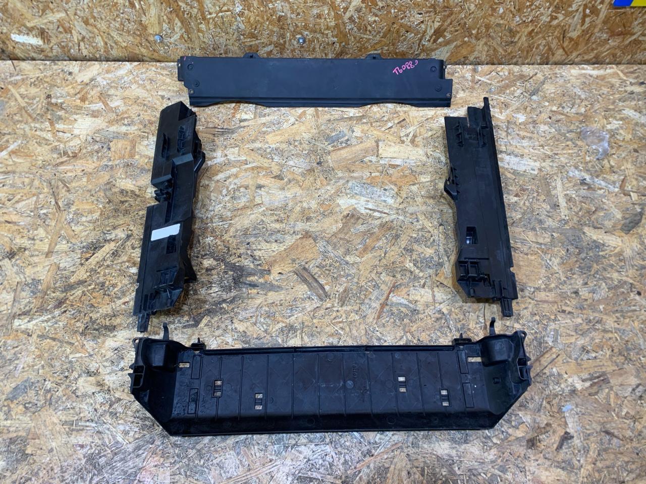 кассета радиаторов BMW X5 F15 2014, 2.0 л., дизель, АКПП, внедорожник 5 дв., полный привод, правый руль, 17118574000, 8574000, 17117533539, 7533539, 17118572189, 8572189, 17117799762, 7799762, 17118572188, 8572188, 17117799761, 7799761, 17117646138, 7646138 - фото №1