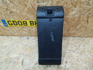 подлокотник сиденья BMW 3 серия F30/F31/F34 F30 2012, 2.0 л., N47 D20 C, дизель, МКПП, седан, задний привод, правый руль