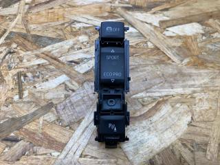 кнопка (выключатель) BMW 1 серия F20/F21 [2-й рестайлинг] E82 2018, 1.5 л., бензин, МКПП, хетчбэк 5 дв., задний привод, правый руль, 9252921, 61319252921