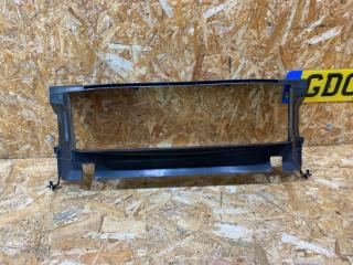 воздуховод (дефлектор) радиатора BMW 1 серия F20/F21 [2-й рестайлинг] E82 2018, 1.5 л., бензин, МКПП, хетчбэк 5 дв., задний привод, правый руль, 8060315