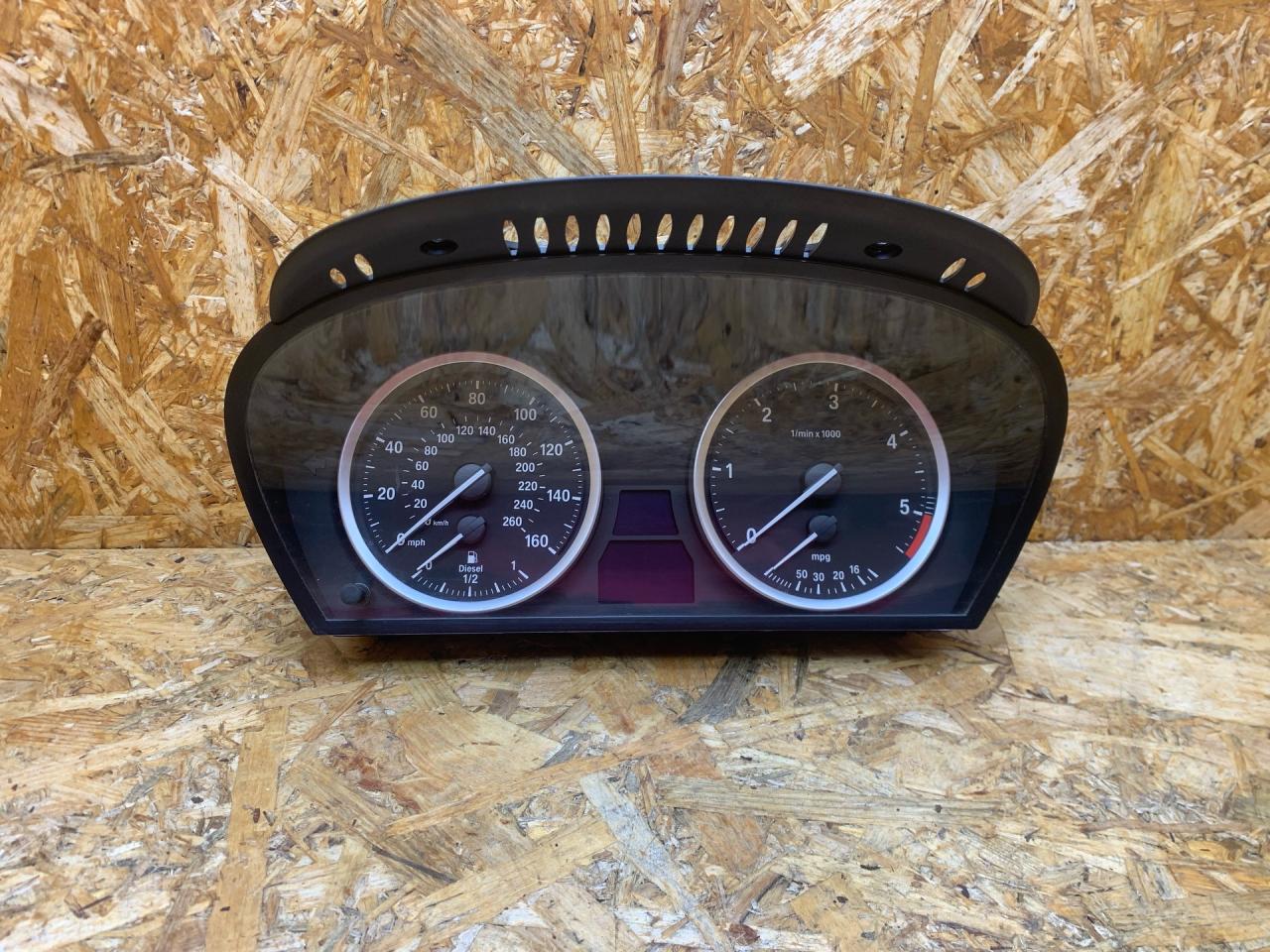 щиток приборов (приборная панель) BMW X5 E70 2007, 3.0 л., дизель, АКПП, внедорожник 5 дв., полный привод, правый руль, 9236834, 62109236834, 62109218873, 9218873, 62109218651, 9218651, 62109195709, 9195709, 62109189887, 9189887, 62109170318, 9170318 - фото №1