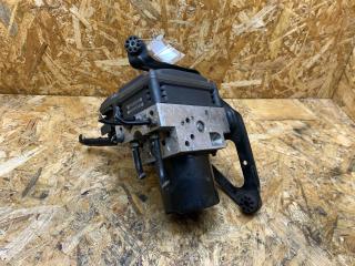 блок ABS BMW X5 E70 2007, 4.8 л., бензин, АКПП, серебро, внедорожник 5 дв., полный привод, правый руль, 6782362