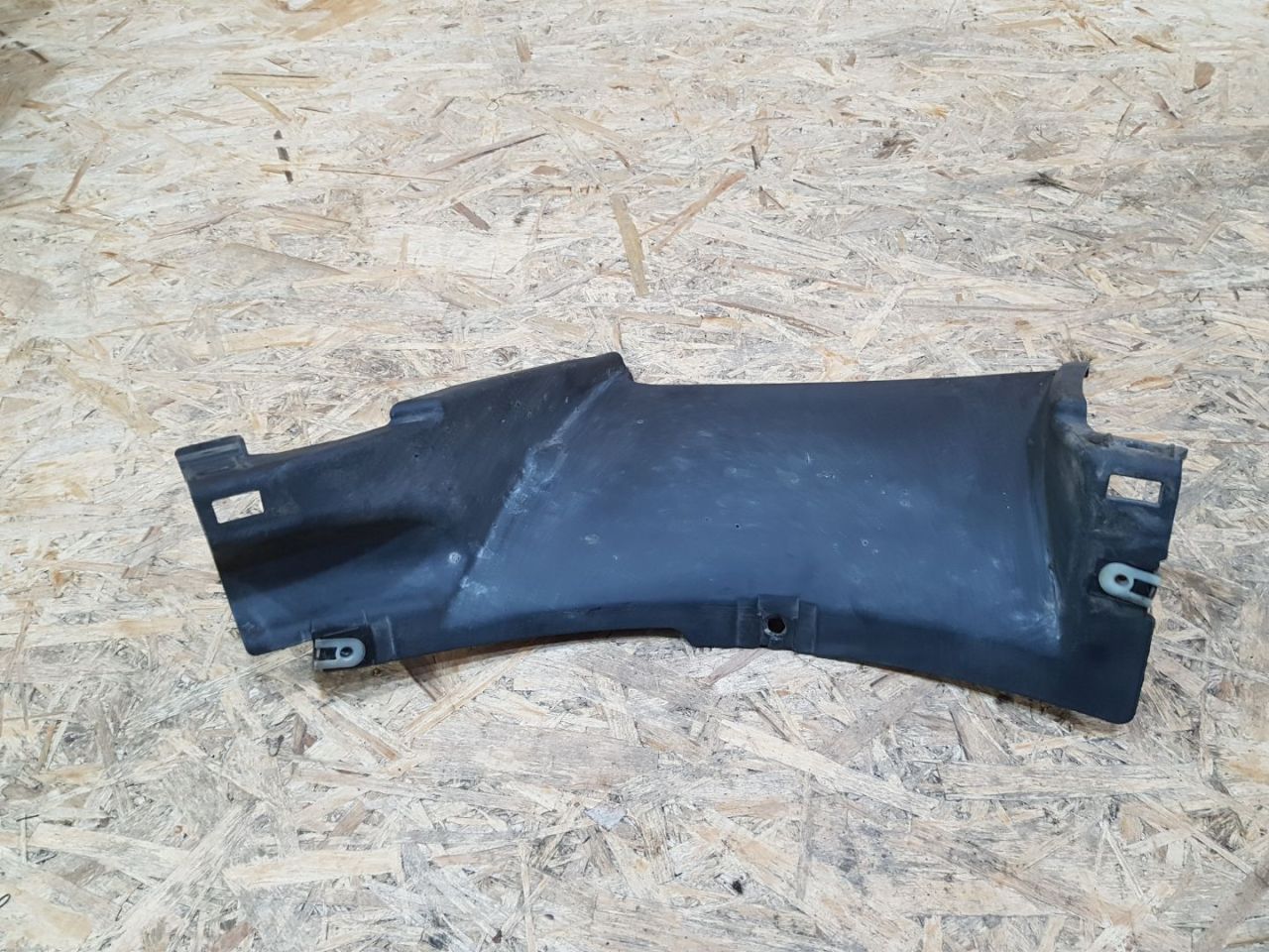 воздуховод BMW X5 F15 2014, 3.0 л., дизель, АКПП, коричневый, внедорожник 5 дв., полный привод, 7294539, 51657294539 - фото №1