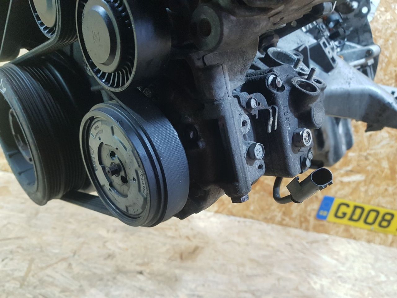 компрессор кондиционера BMW 3 серия E90/E91/E92/E93 E92 2007, 3.0 л., дизель, АКПП, купе, задний привод, правый руль, 64526924792, 6924792 - фото №1