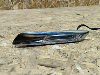 повторитель поворота на крыле BMW 5 серия F07/F10/F11 F11 2011, 3.0 л., дизель, АКПП, черный, универсал, задний привод, 7154168, 63137154168