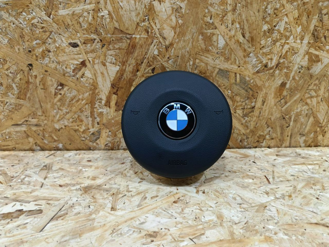 подушка безопасности водителя BMW 3 серия F30/F31/F34 F30 2013, 3.0 л., дизель, АКПП, черный, седан, задний привод, правый руль, 8092791, 32308092791, 9279104 - фото №1
