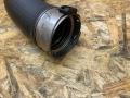 патрубок интеркулера BMW 3 серия F30/F31/F34 F30 2013, 3.0 л., дизель, АКПП, черный, седан, задний привод, правый руль, 11617823233, 7823233 - фото №4