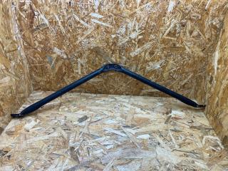 Распорка (растяжка) телевизора BMW 1 серия F20/F21 [2-й рестайлинг] E82 2018, 1.5 л., бензин, МКПП, хетчбэк 5 дв., задний привод, правый руль, 51647245789, 7245789, 7245739