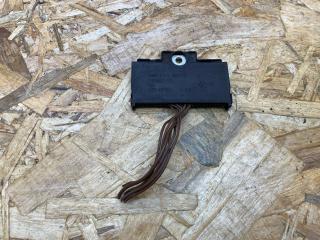 клеммник BMW 1 серия F20/F21 [2-й рестайлинг] E82 2018, 1.5 л., бензин, МКПП, хетчбэк 5 дв., задний привод, правый руль, 6825781