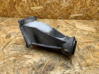 кронштейн полуоси BMW X5 F15 2014, 2.0 л., дизель, АКПП, внедорожник 5 дв., полный привод, правый руль, 7600691, 31507600691, 31507600690, 7600690