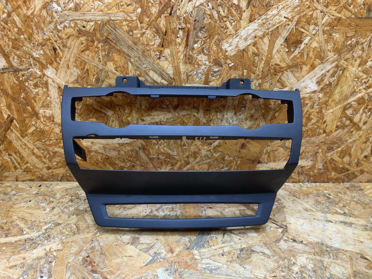 рамка блока управления климой BMW X5 E70 2007, 3.0 л., дизель, АКПП, внедорожник 5 дв., полный привод, правый руль, 7161797, 51456967464, 6967464 - фото №1