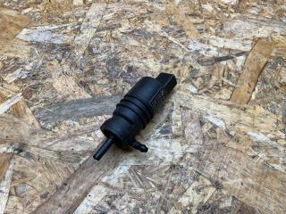 насос (моторчик) омывателя стекла BMW 3 серия F30/F31/F34 F31 2013, 2.0 л., дизель, АКПП, 475 black-sapphire metallic, универсал, полный привод, правый руль, 7302588, 67127302588, 7199567, 67127199567, 8360244, 67128360244, 9377612, 67129377612