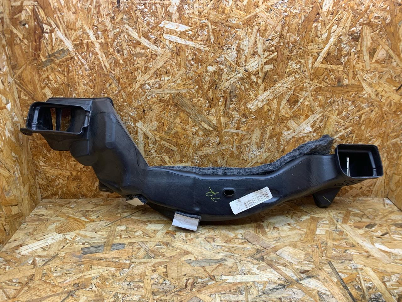воздуховод печки BMW X5 F15 2014, 3.0 л., дизель, АКПП, коричневый, внедорожник 5 дв., полный привод, 9258253, 64229258253 - фото №1