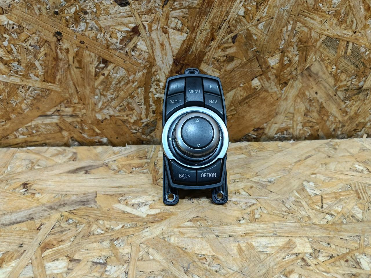 джойстик управления мультимедиа BMW 5 серия F07/F10/F11 F11 2011, 3.0 л., дизель, АКПП, черный, универсал, задний привод, 9206444 - фото №1