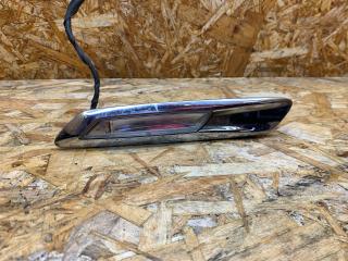 повторитель поворота на крыле BMW 5 серия F07/F10/F11 F10 2012, 2.0 л., N47 D20 C, дизель, МКПП, седан, задний привод, правый руль, 7154168, 63137154168