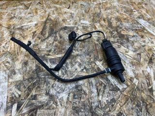 насос (моторчик) омывателя стекла BMW 3 серия F30/F31/F34 [рестайлинг] F30 2015, 3.5 л., дизель, МКПП, черный, седан, полный привод, правый руль, 7302589, 67127302589, 67126934159, 6934159