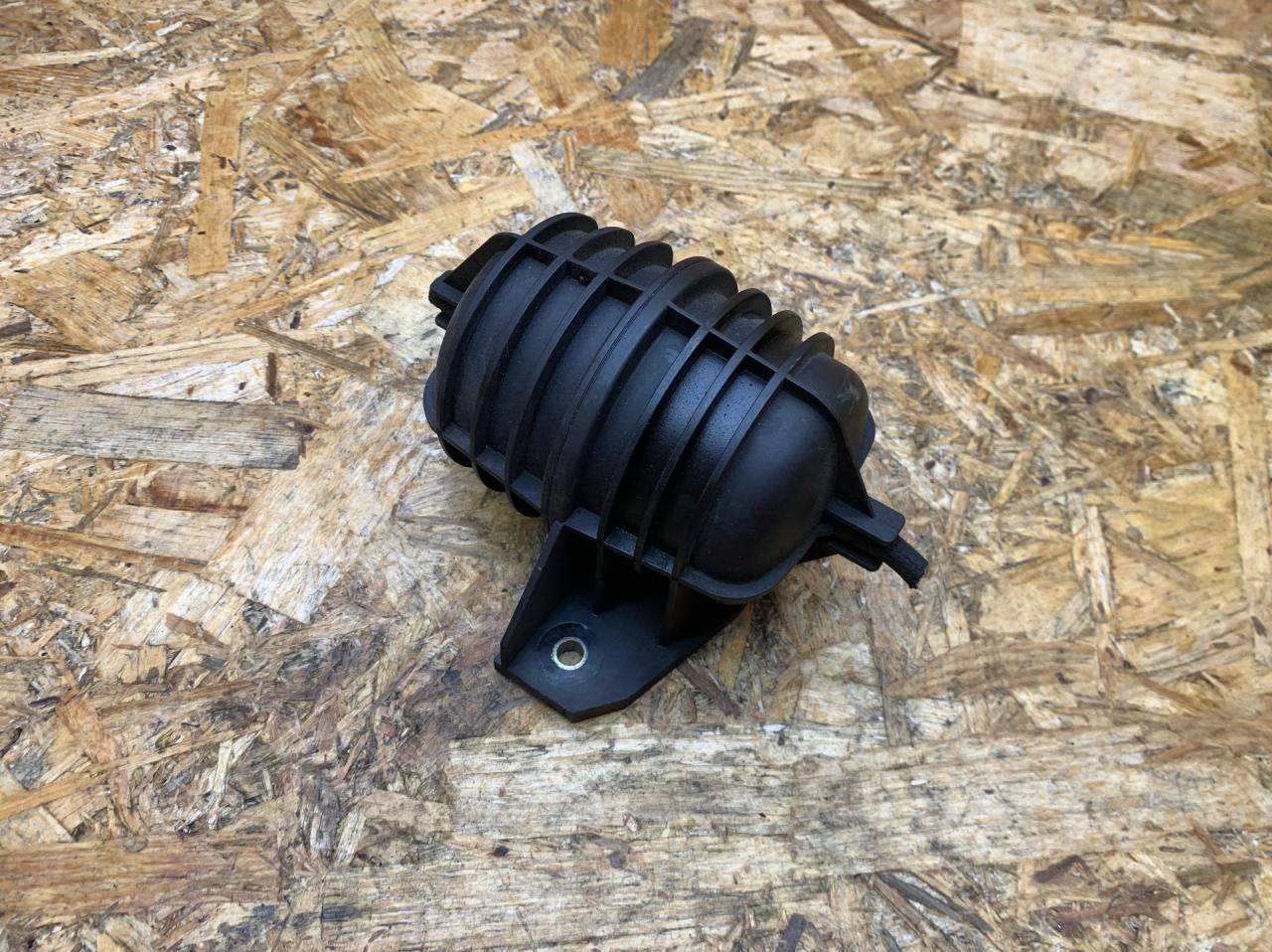 вакуумный ресивер BMW X5 E70 2009, 3.5 л., дизель, АКПП, внедорожник 5 дв., полный привод, правый руль, 7799790, 11657799790 - фото №1
