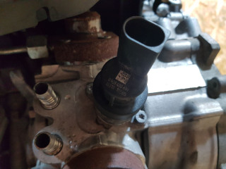 Клапан ТНВД BMW 3 серия E92/E93 [рестайлинг] E93 2011, 3.0 л., дизель, АКПП, черный, кабриолет, задний привод, правый руль, 0928400691, 13517797875, 7797875, 13517804158, 7804158