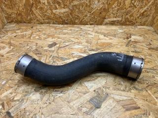 патрубок интеркулера BMW 1 серия F20/F21 [2-й рестайлинг] E82 2018, 1.5 л., бензин, МКПП, хетчбэк 5 дв., задний привод, правый руль, 7638455