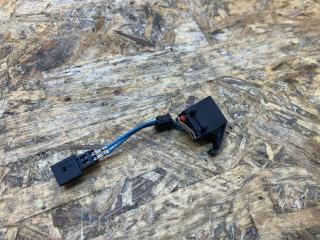 выключатель концевой (концевик) BMW 3 серия E92/E93 [рестайлинг] E93 2011, 3.0 л., дизель, АКПП, серебристый, кабриолет, задний привод, правый руль, 7004754