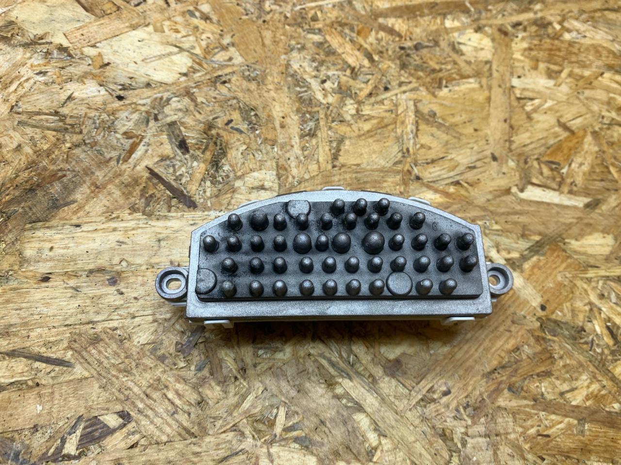 сопротивление печки BMW X5 F15 2014, 2.0 л., дизель, АКПП, внедорожник 5 дв., полный привод, правый руль, 9276112, 64119276112, 64119270254, 9270254, 64119231742, 9231742, 9319919 - фото №1