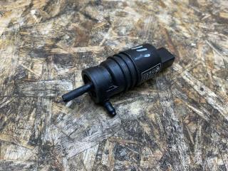 насос (моторчик) омывателя стекла BMW 3 серия F30/F31 [рестайлинг] F31 2016, 2.0 л., дизель, АКПП, серебро, универсал, задний привод, 7302588, 67127302588, 7199567, 67127199567, 8360244, 67128360244, 9377612, 67129377612