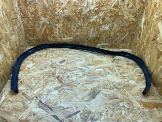 уплотнитель подкапотного пространства BMW 1 серия F20/F21 [2-й рестайлинг] E82 2018, 1.5 л., бензин, МКПП, хетчбэк 5 дв., задний привод, правый руль, 7239145