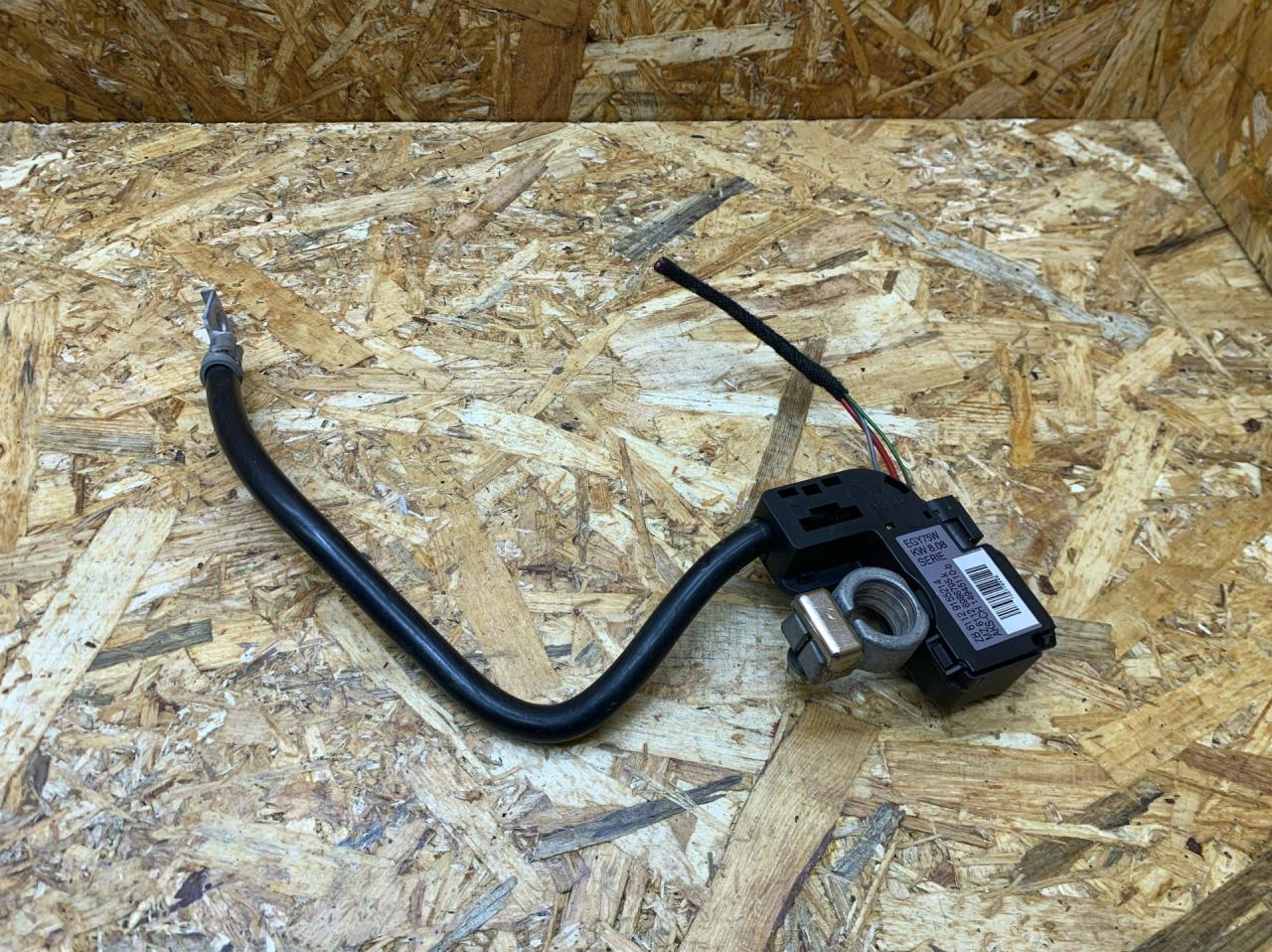 минусовой провод аккумулятора BMW X5 E70 2008, 3.0 л., дизель, АКПП, 354 titan-silber, внедорожник 5 дв., полный привод, правый руль, 9164357, 61129164357, 9155214, 9142812, 61129142812, 61129215954, 9215954, 61129184209, 9184209, 61129155214 - фото №1
