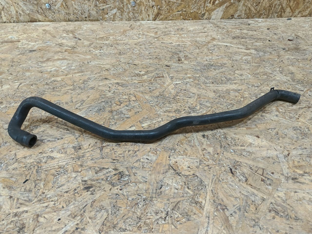 патрубок радиатора BMW X5 E70 2007, 3.0 л., дизель, АКПП, черный, внедорожник 5 дв., полный привод, правый руль, 6955922, 64216955922 - фото №1