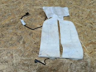 подогрев сиденья BMW X2 F39 2018, 2.0 л., дизель, МКПП, внедорожник 5 дв., полный привод, правый руль, 7952055