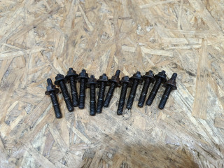 болт BMW 3 серия F30/F31/F34 F30 2013, 3.0 л., дизель, АКПП, черный, седан, задний привод, правый руль