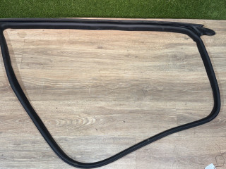 уплотнитель двери Tesla Model 3 2 поколение Highland 2024, электро, ppsb, задний привод, 1910983
