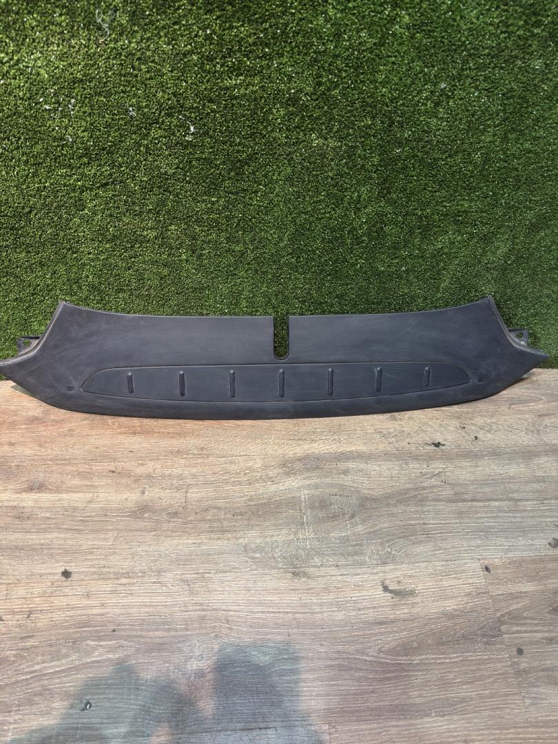планка под капот Tesla Model X 1 поколение 2019, ppsw, 103623400, 103623500 - фото №1