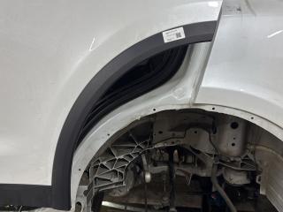 молдинг двери задней левой Tesla Model X 1 поколение 2018