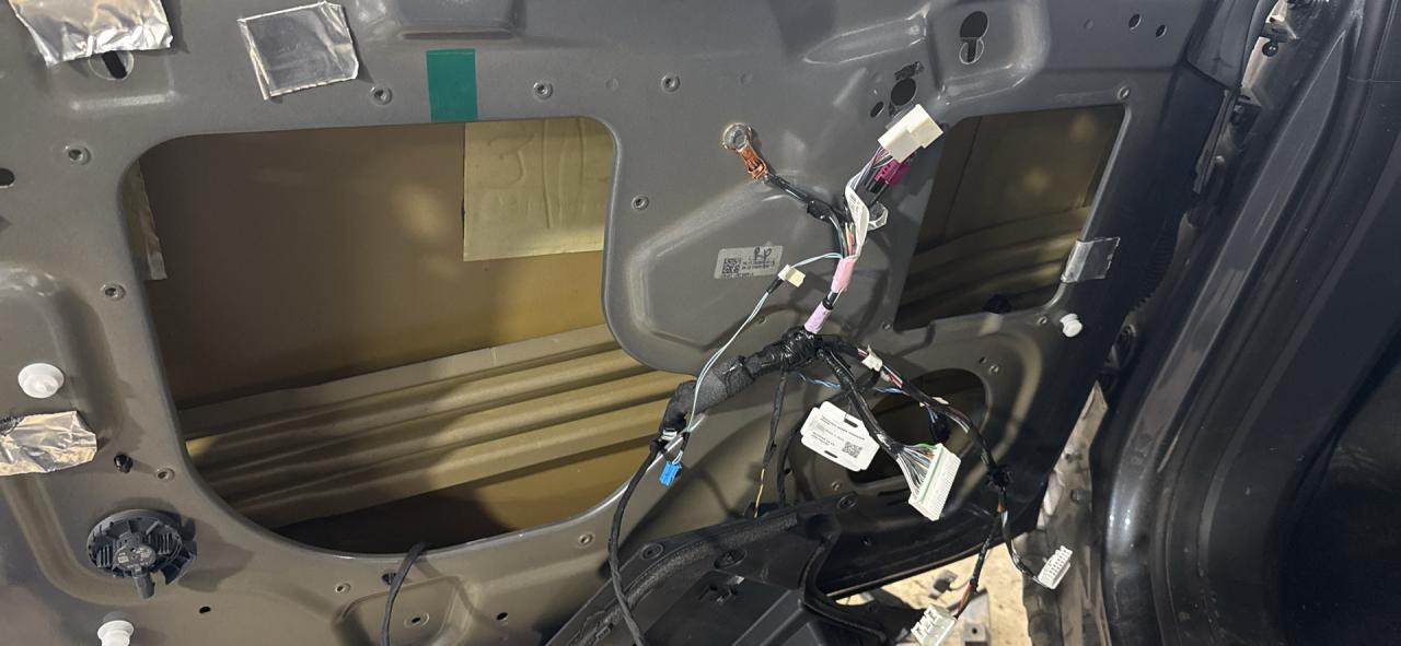дверная проводка Tesla Model X 1 поколение 2019, pmng, 103243200 - фото №1