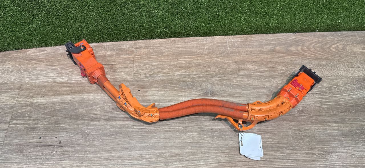 проводка Tesla Model Y 1 поколение 2023, электро, ppmr, полный привод, 110900000 - фото №1