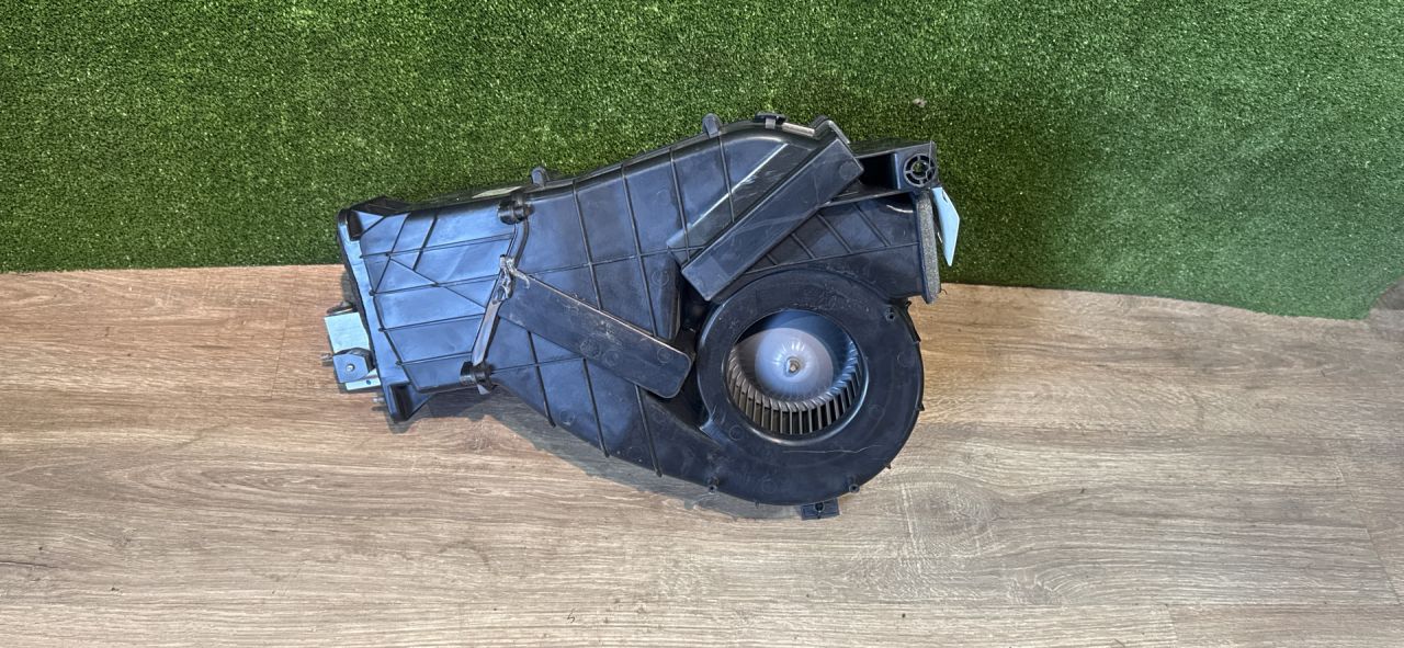 отопитель в сборе (печка) Tesla Model X 1 поколение 2018, электро, ppsb, 102388300 - фото №1