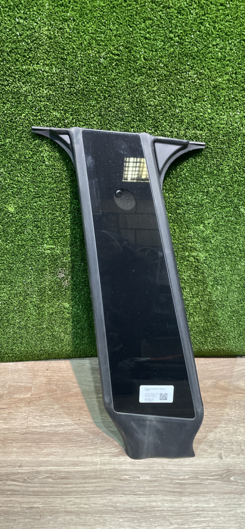 камера бокового обзора Tesla Model Y 1 поколение 2023, электро, ppmr, полный привод, 151625800, 151625800E - фото №1