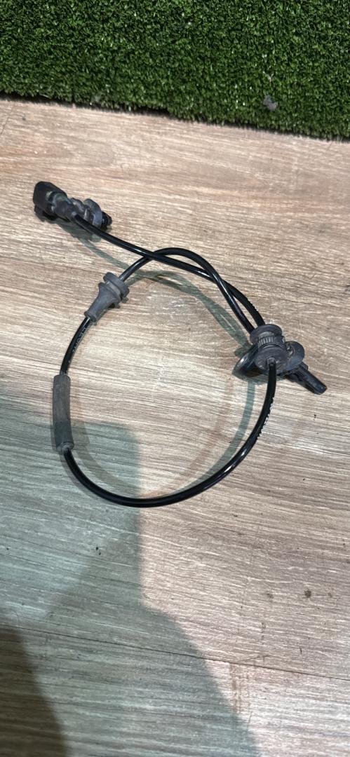 датчик ABS Tesla Model 3 2 поколение Highland 2024, электро, pn01, 118877100, 118877100A - фото №1