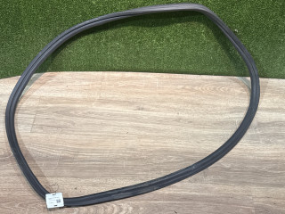 уплотнитель двери Tesla Model 3 1 поколение 2019